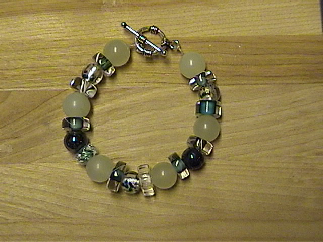 braceletaventurinehematiteglasssilver073103a.JPG